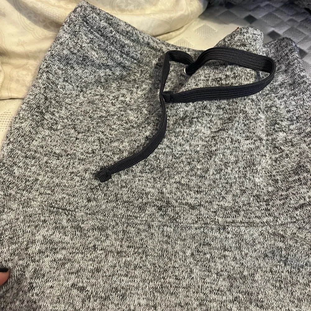 Old Navy Winter Athletic Pullover - Picture 2 of 6
